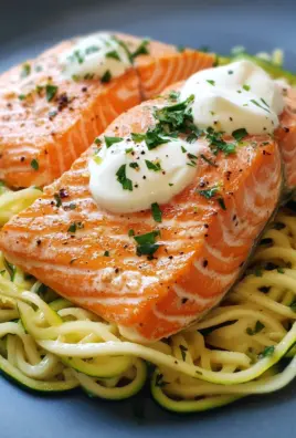 Kräuterlachs auf Zucchinipasta